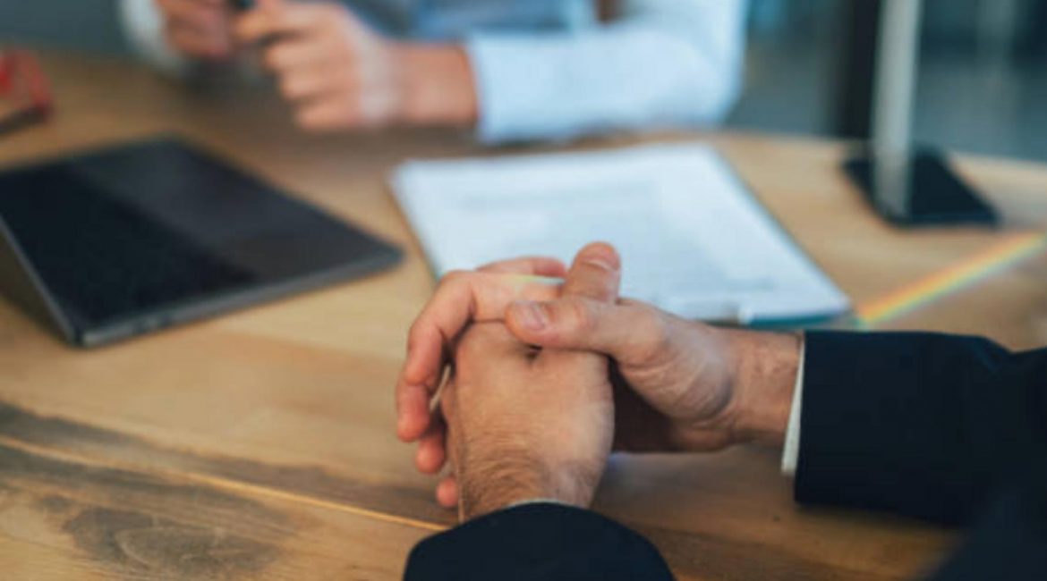 Qué cosas hay que contarle a tu abogado sobre tu divorcio y qué dirá tu abogado en tu juicio.